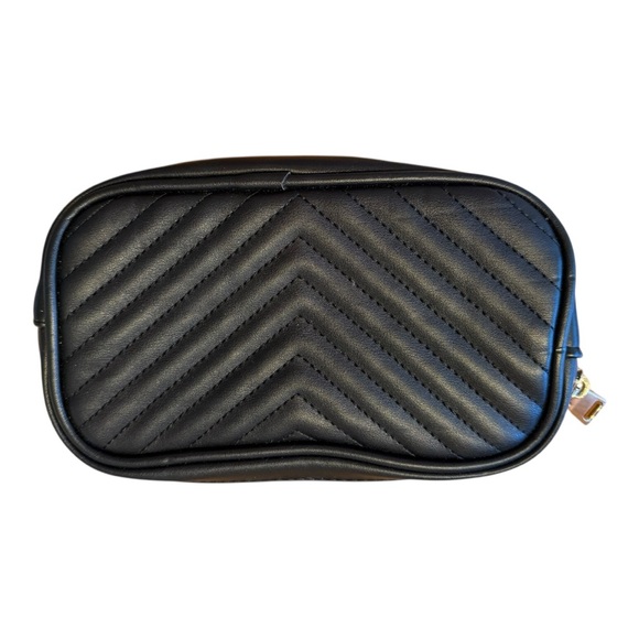 Steve Madden Black Quilted Cosmetic Bag, Makeup Bag, Pouch with Strap Loops - Picture 1 of 3